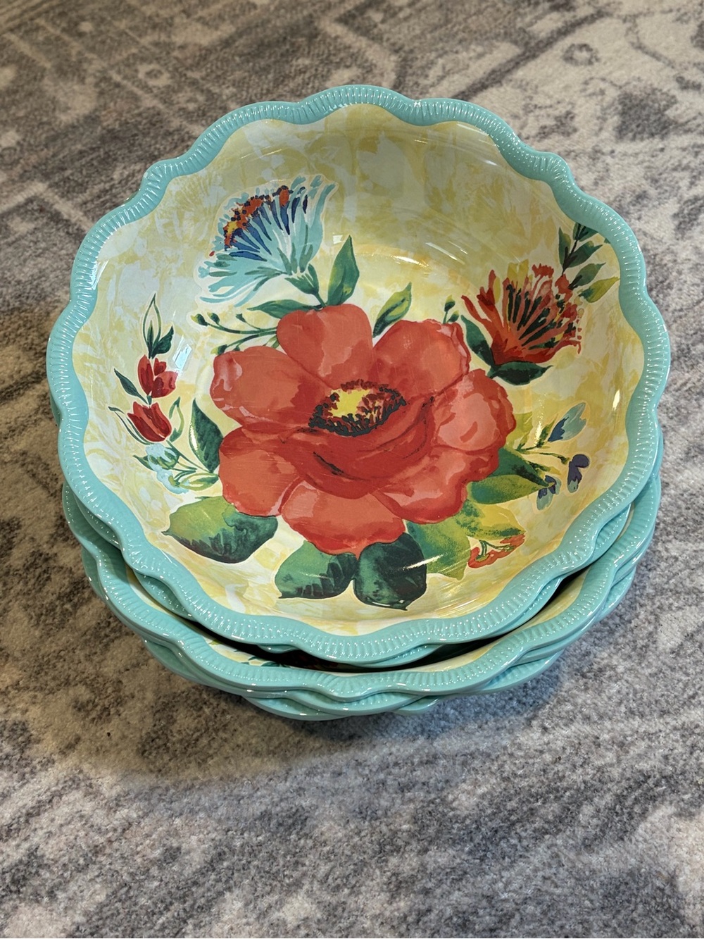 The Pioneer Woman Aqua Scalloped Serving Bowls (5) with Red Floral Interior